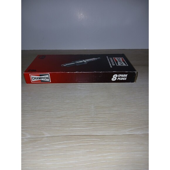 Champion 874 RL82C Small Engine Spark Plugs Pack of 4 New In Box 1992 Vintage - Picture 11 of 16